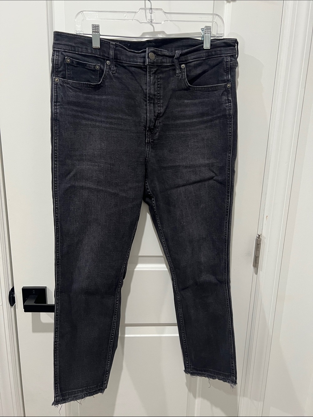 GAP Vintage Slim High-Rise Jeans in‎ Black Wash Size 16